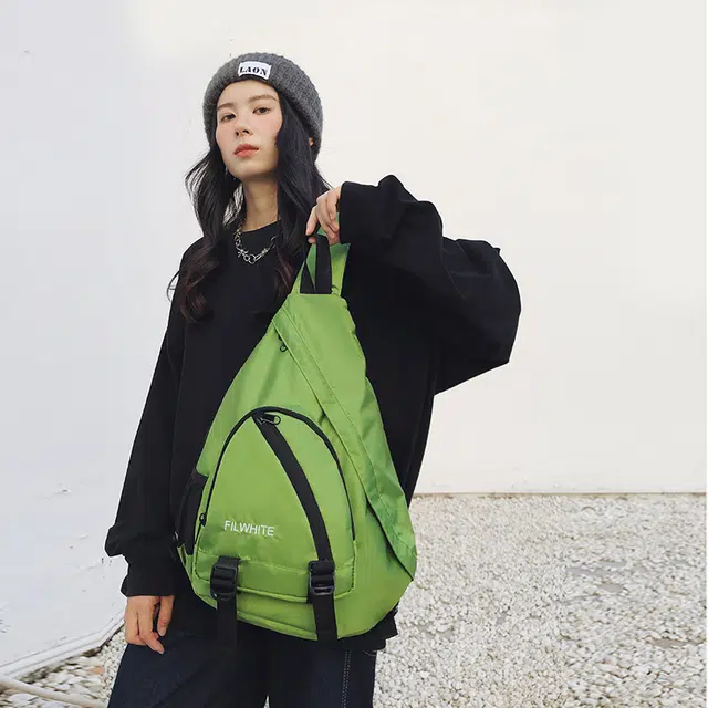 雅鹿 运动骑行弓箭包小众设计感机能潮流 尼龙 斜挎单肩胸包 男女同款情侣款 多色