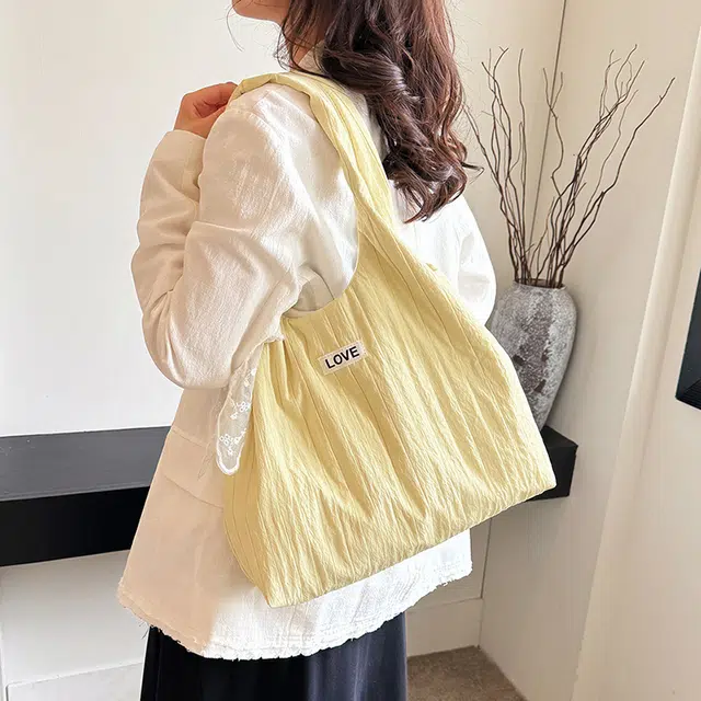 雅鹿 托特包包韩系简约百搭通勤布袋小众包 尼龙 单肩包 常规 女款 多色