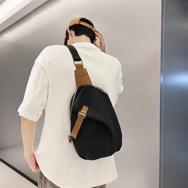 雅鹿 欧美复古潮流时尚简约百搭休闲 尼龙 胸包 常规 男女同款情侣款 多色