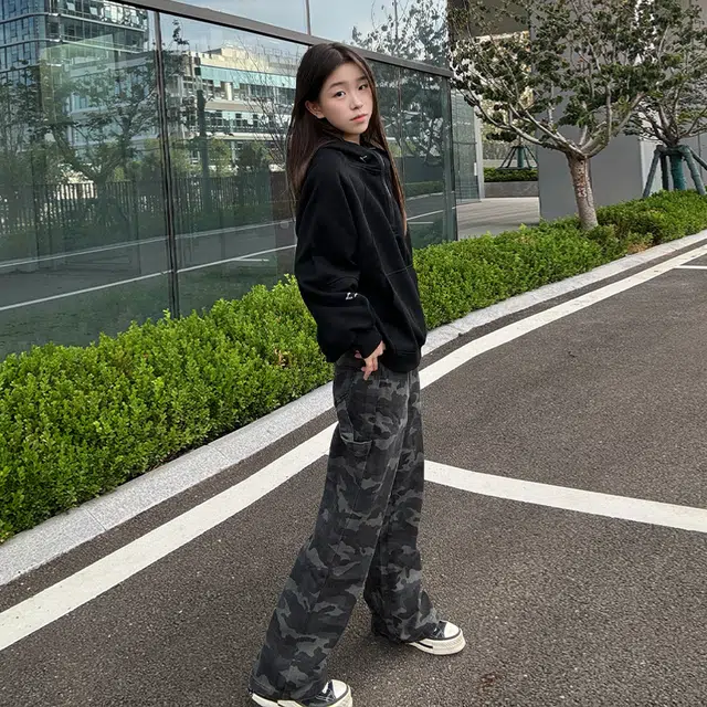 Hi HUANQIU Vibe