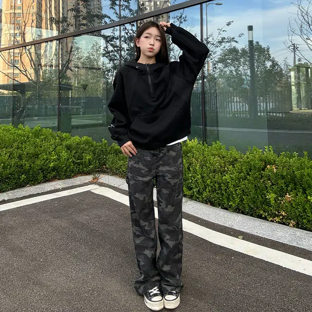 Hi HUANQIU Vibe