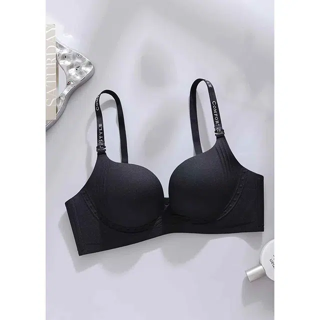 黛尔佳人 小胸聚拢显大外扩型无痕收副乳防下垂文胸 女款