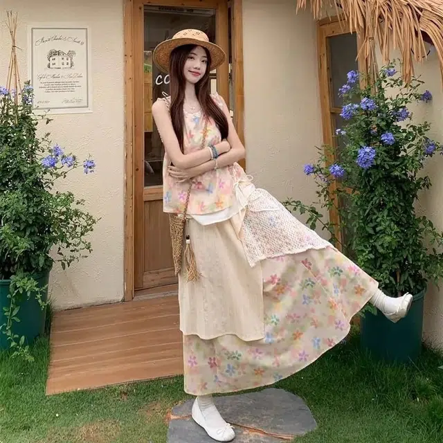 黛尔佳人 夏日小裙子多巴胺穿搭一套温柔度假风法式清纯甜美连衣裙裙装套装 女款