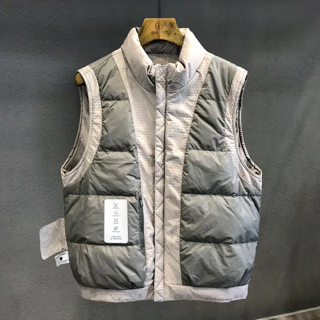 太空冷调肌理感鸭绒工装宽松保暖背心  羽绒马甲  男款