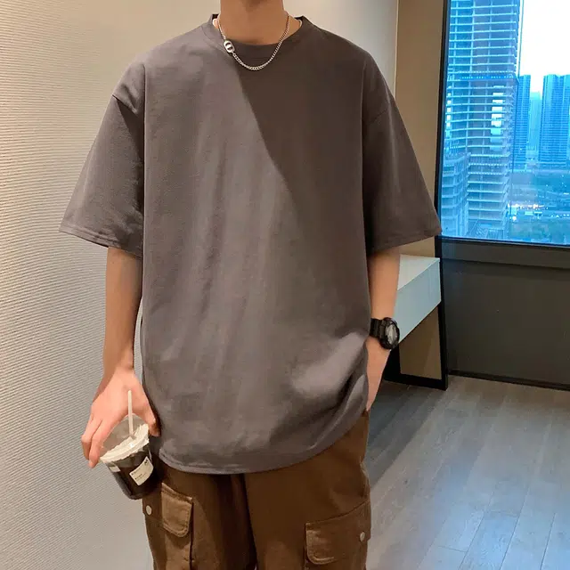 GL T