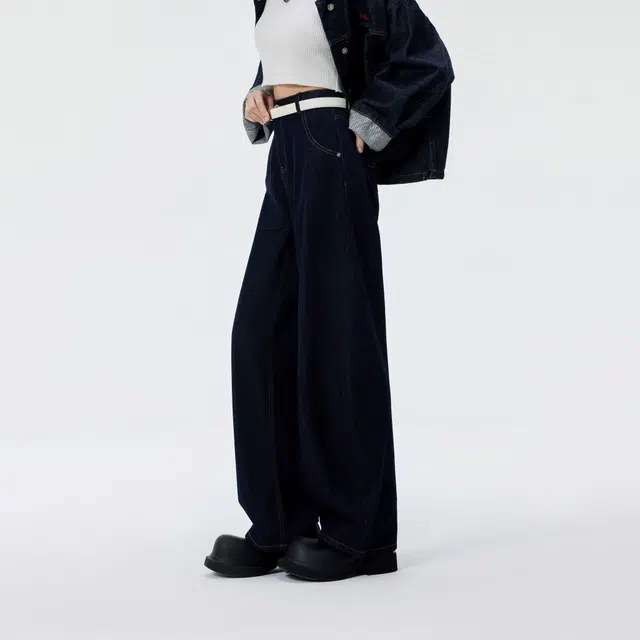 Lee Cooper