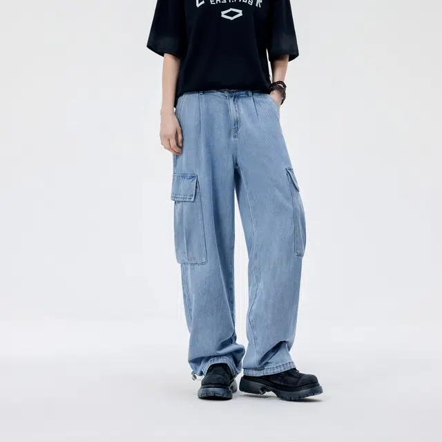 Lee Cooper