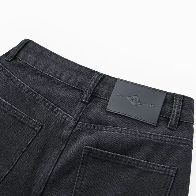Lee Cooper