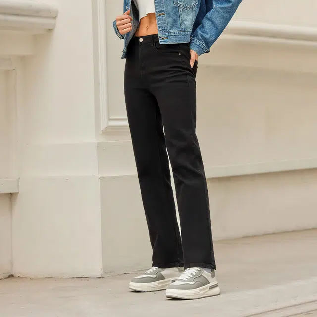 Lee Cooper