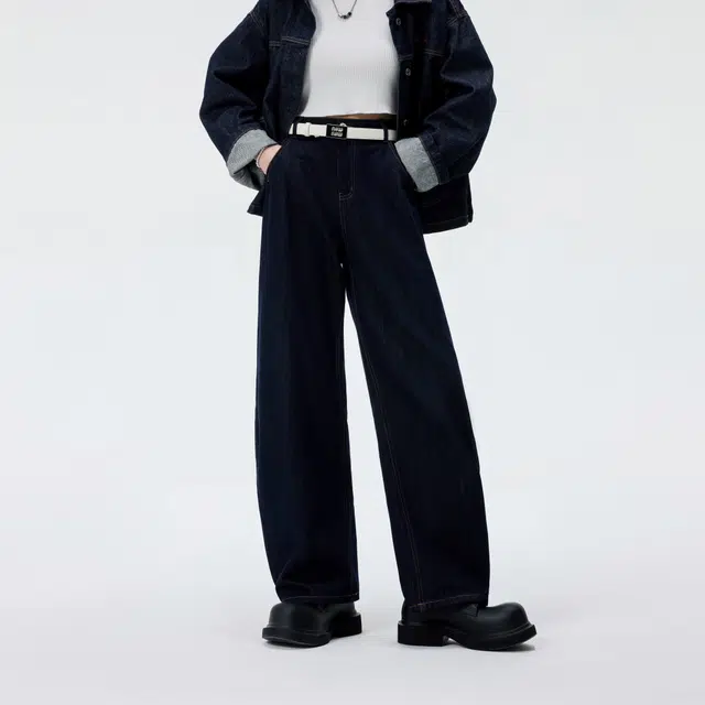 Lee Cooper
