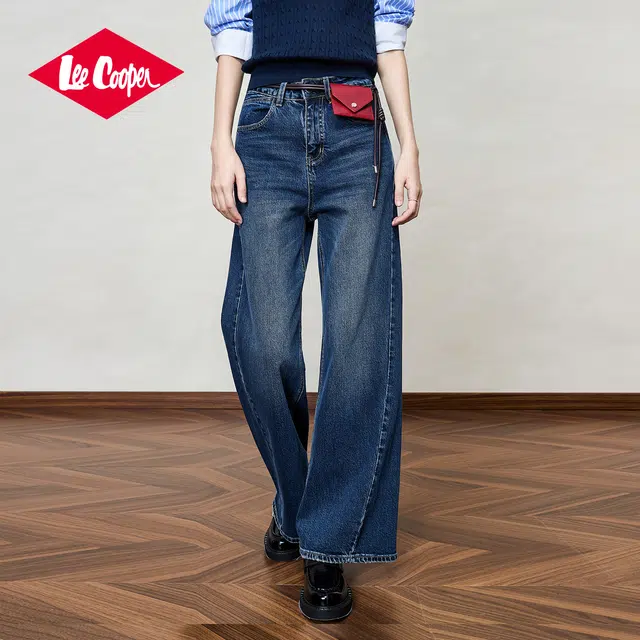 Lee Cooper