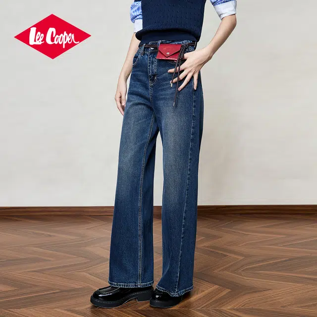 Lee Cooper