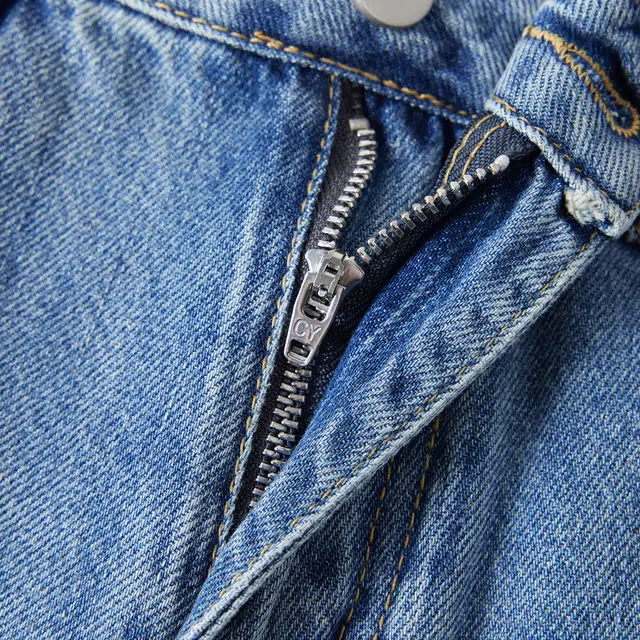Lee Cooper