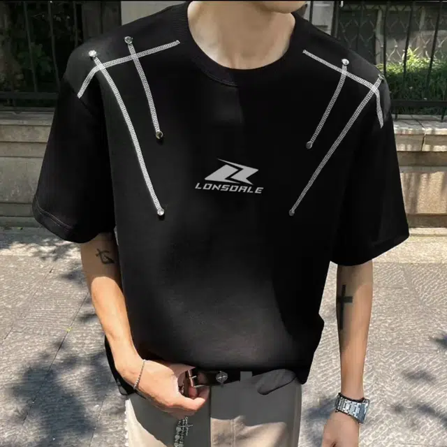 LONSDALE LogoT