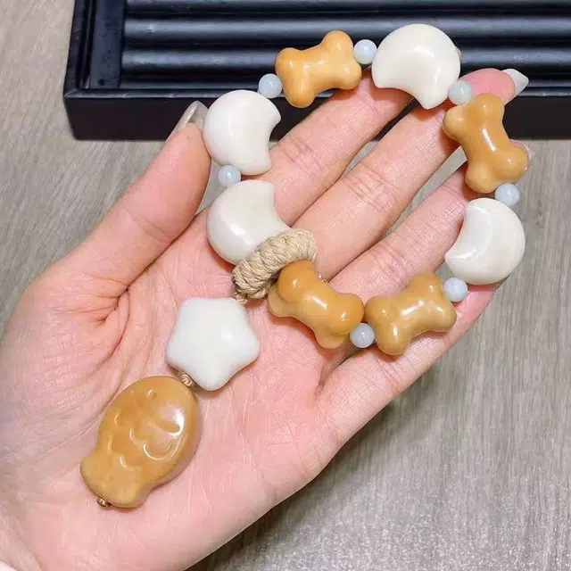 冬荔 雕刻月亮新中式复古串珠文盘玩佛珠菩提搭配骨头星星小鱼小众文艺文玩 象牙果 手串 男女同款情侣款