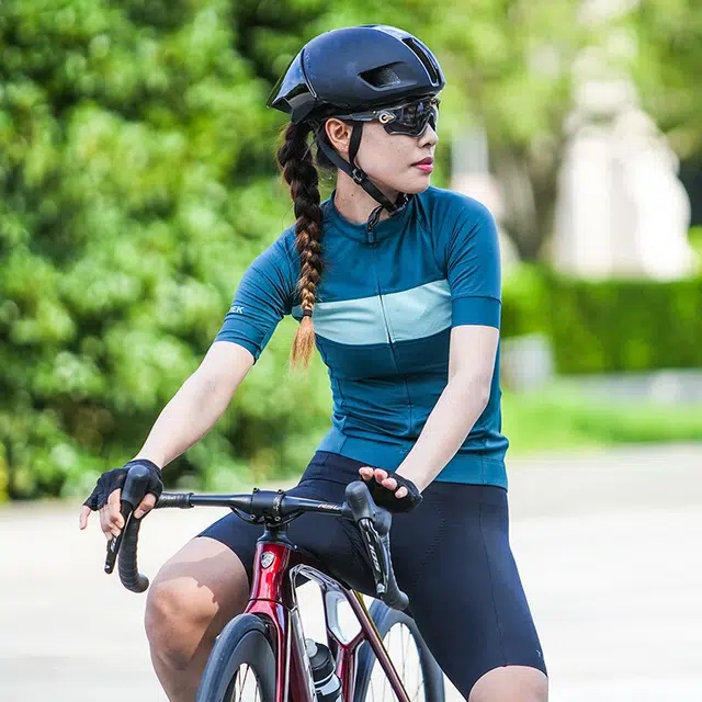 TREK Circuit LTDUV