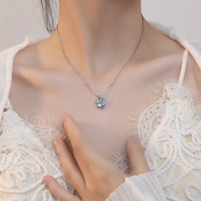 S925