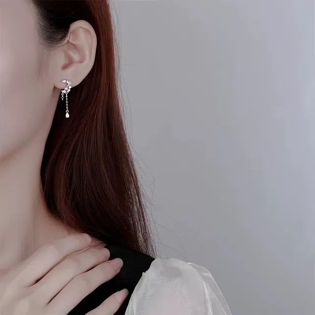 S925