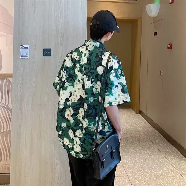 W7H1 ins