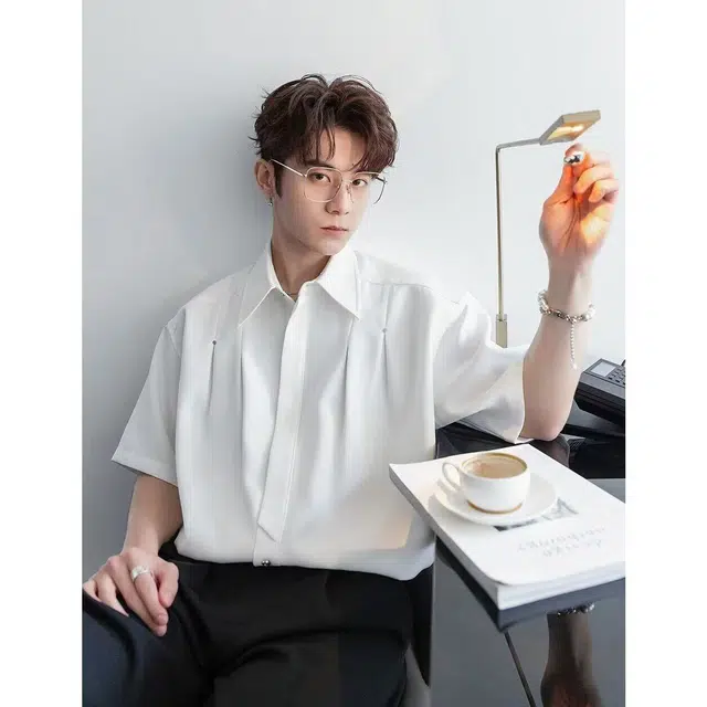 W7H1 ins