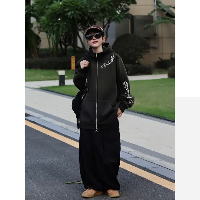 PAUL COSTELLOE Logo Zip Hoodie