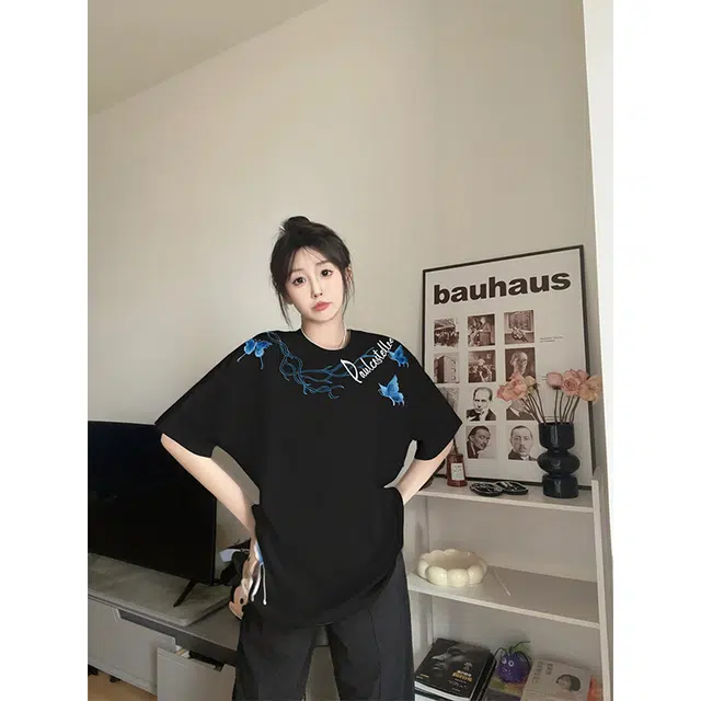 PAUL COSTELLOE logoT