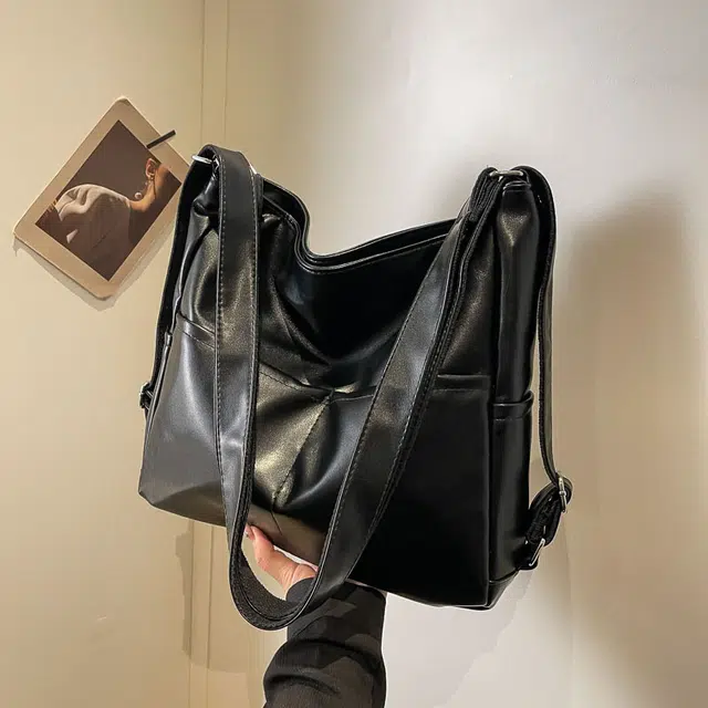 SMVP Tote PU