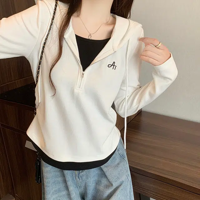 Kiki Clothing Boutique mm T