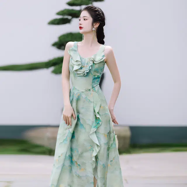 Kiki Clothing Boutique V