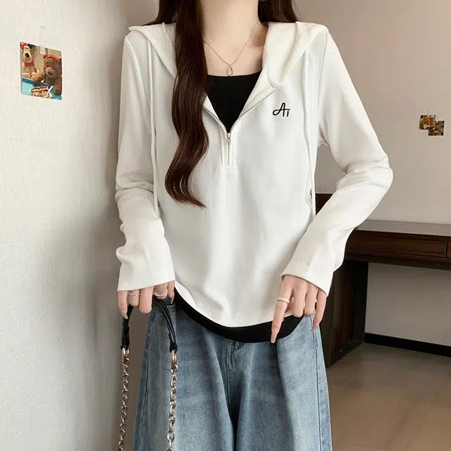 Kiki Clothing Boutique mm T