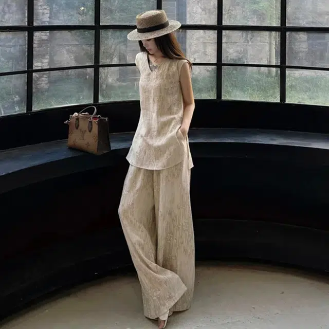 Kiki Clothing Boutique