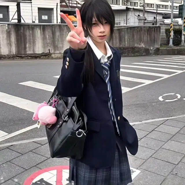 HTHK JK