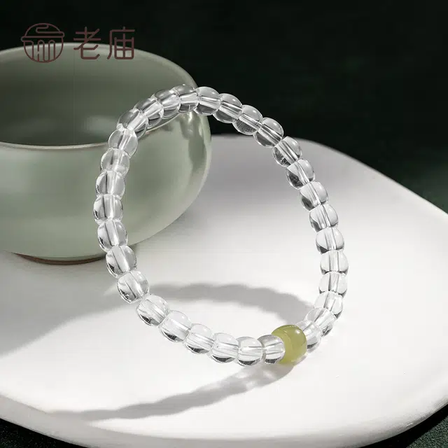 【文艺纯净】 老庙 通透 温润转运珠  简约雅致双向奔赴 质感细腻 光泽莹润 小众 灵动精巧天然 白水晶 手串 女款