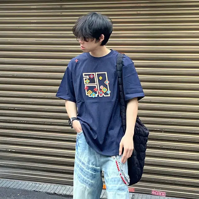 PAINT STAIN T