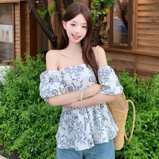 敲模女孩 纯欲风辣妹一字肩抹胸上衣设计感收腰背心吊带 女款