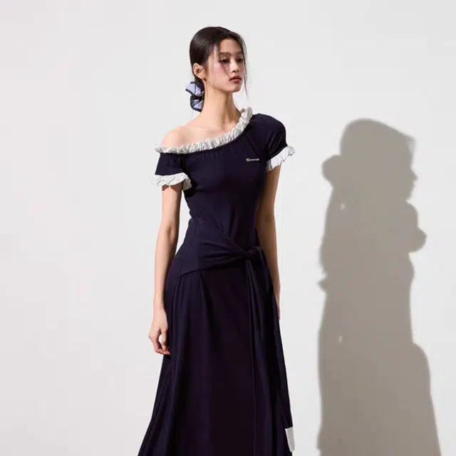 敲模女孩 纯欲风性感辣妹假两件木耳花边斜肩拼接针织绑带收腰修身包臀短袖连衣裙 女款 藏青色