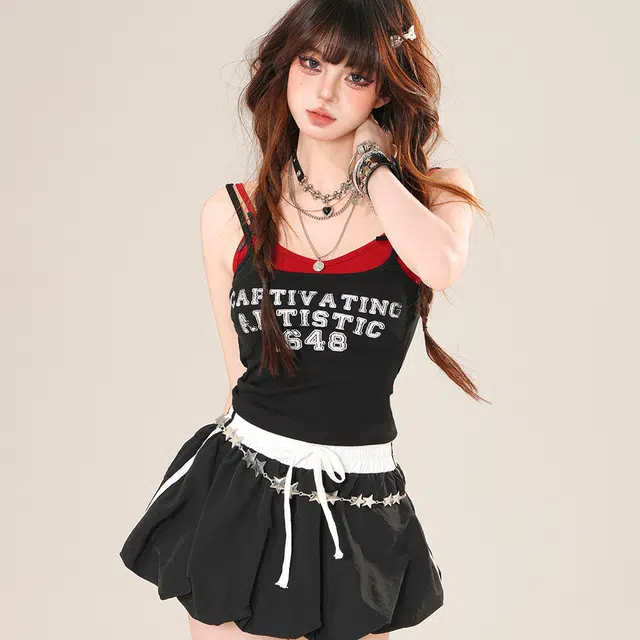 敲模女孩 美式复古学院风假两件吊带背心上衣设计感松紧腰撞色辣妹花苞短裙裙装套装 女款