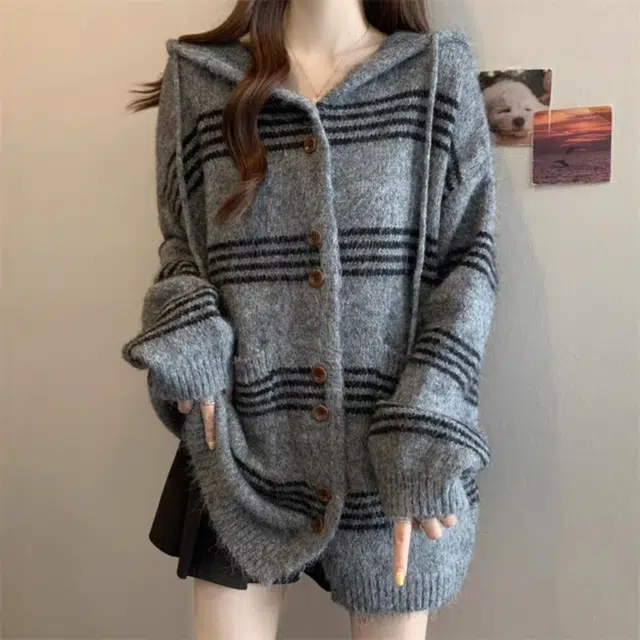 敲模女孩 学院慵懒风百搭撞色条纹连帽宽松外套针织衫 女款