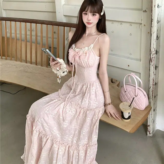 敲模女孩 法式纯欲风复古花朵高级感气质收腰度假风吊带连衣裙 女款