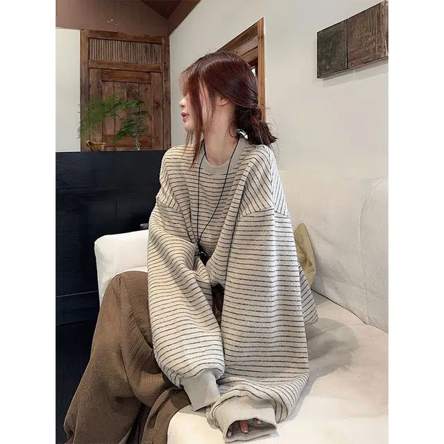 拓菲 圆领套头长袖慵懒风复古条纹秋季宽松显瘦休闲上衣卫衣 男女同款