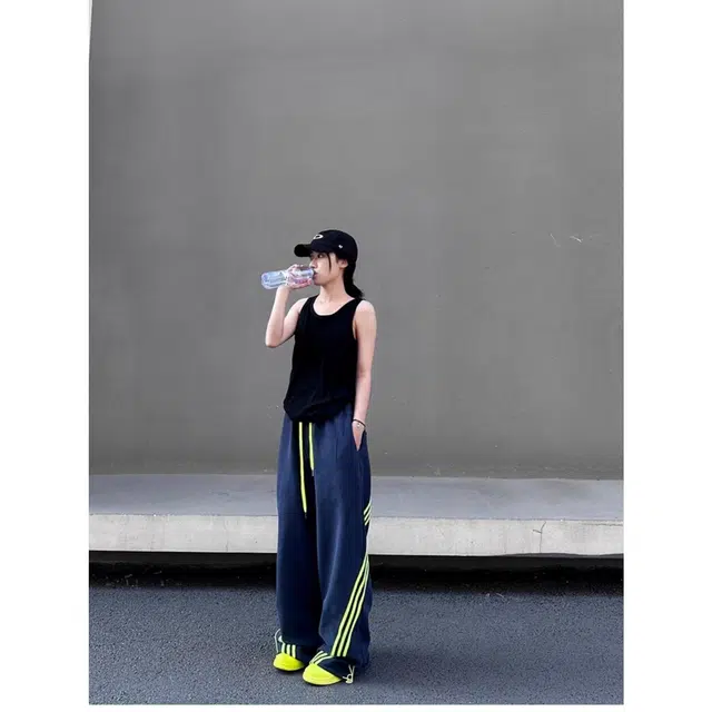 拓菲 美式复古设计感三条杠卫裤街头风运动宽松百搭休闲裤潮流长裤 男女同款