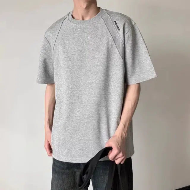 MUSCLETECH boxylogoT