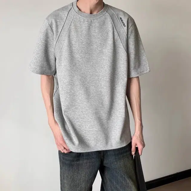 MUSCLETECH boxylogoT