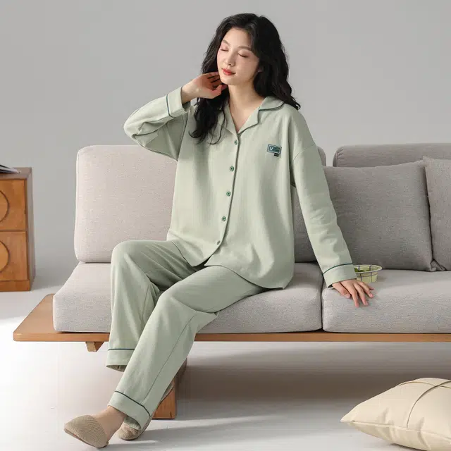 芬腾可安 简约高级感纯色休闲翻领长袖长裤睡衣套装 女款 浅绿色