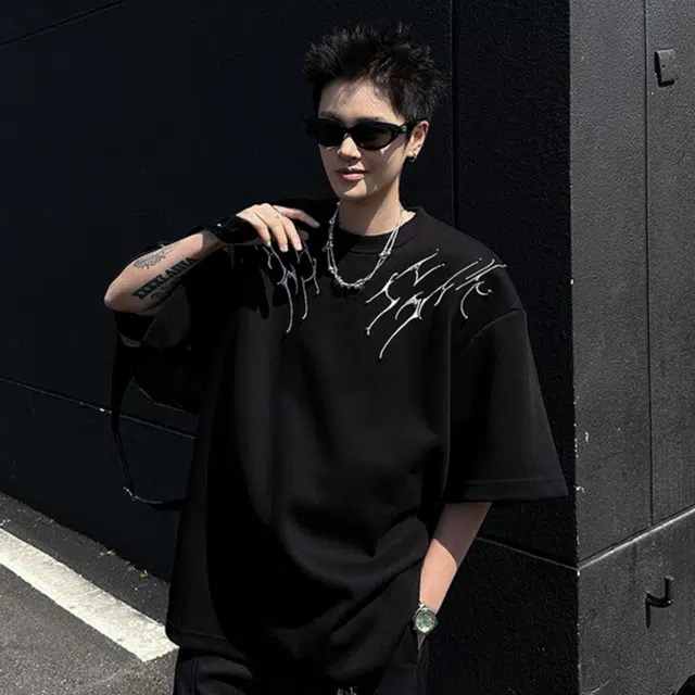 FOREST LIBRARY T