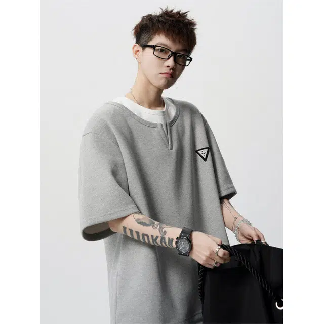 FOREST LIBRARY T
