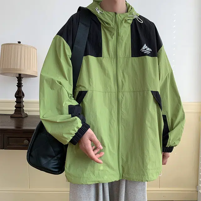 FOREST LIBRARY UPF50+