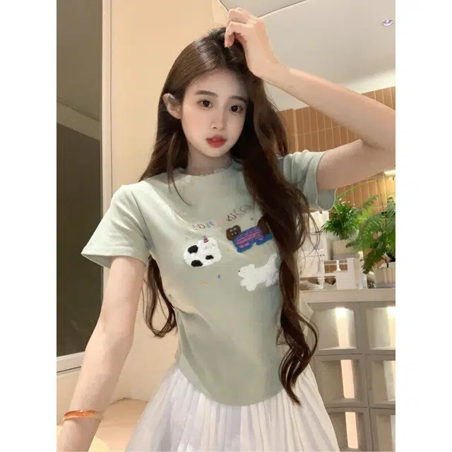 FOREST LIBRARY tT