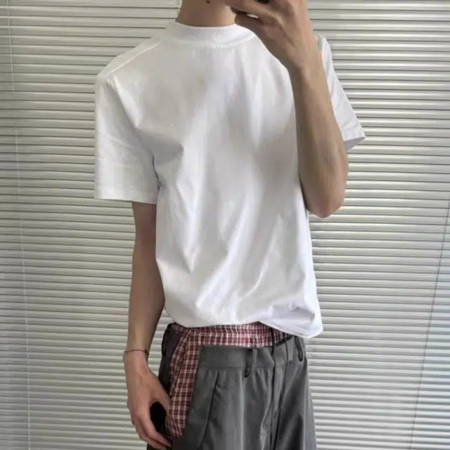 FOREST LIBRARY T