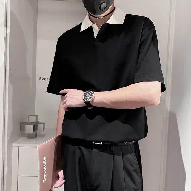 FOREST LIBRARY Polo